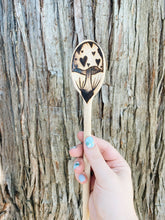 Load image into Gallery viewer, Mushroom Pyrography Spoon
