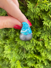 Load image into Gallery viewer, ORNAMENT Blue and Silver Mini Gnome
